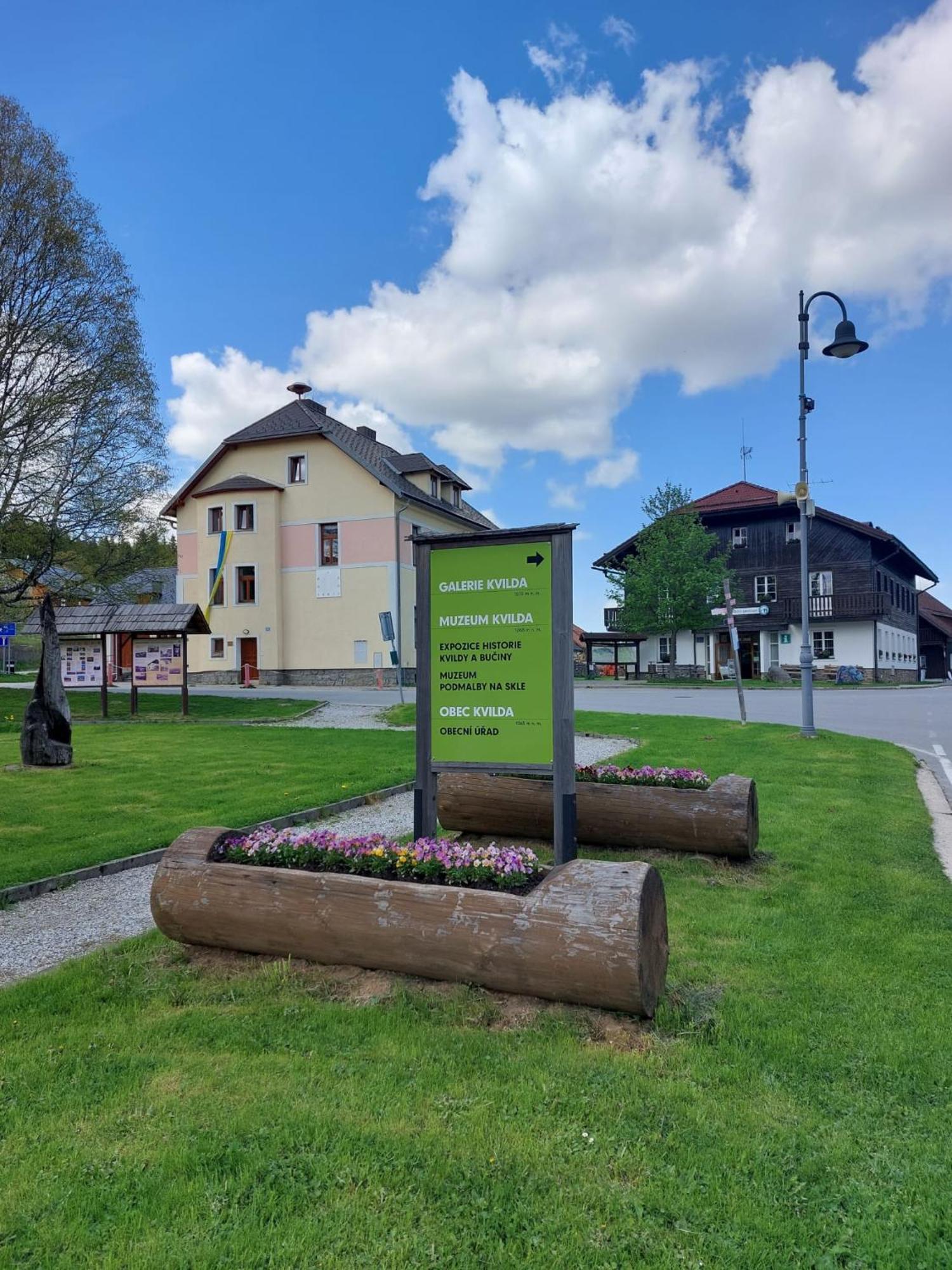 Wellness Chata Rosnatka Kvilda Exteriör bild